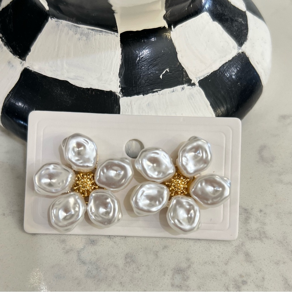 Gold and White pearl Flower Earrings with Crystal Accents - Picture 5 of 7
